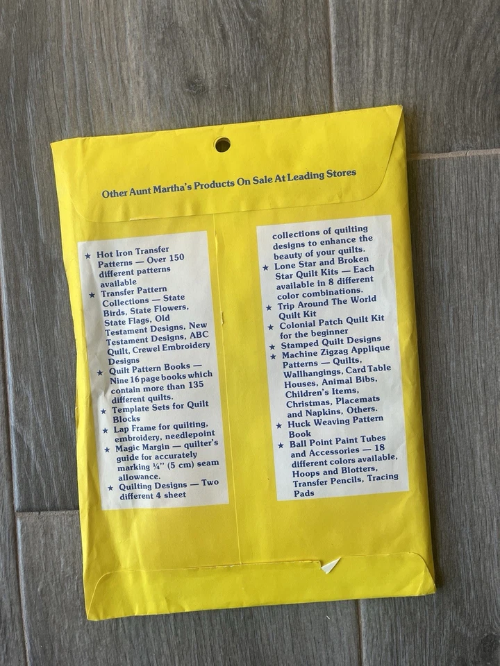 Lot 3 Aunt Marthas State  BIRDS FLAGS FLOWERS Hot Iron Transfers  #9901 626 C700 - Image 3 of 4