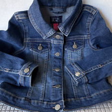  NEW The Children's Place Girls Blue Denim Jacket Button Closure Pockets 4T
