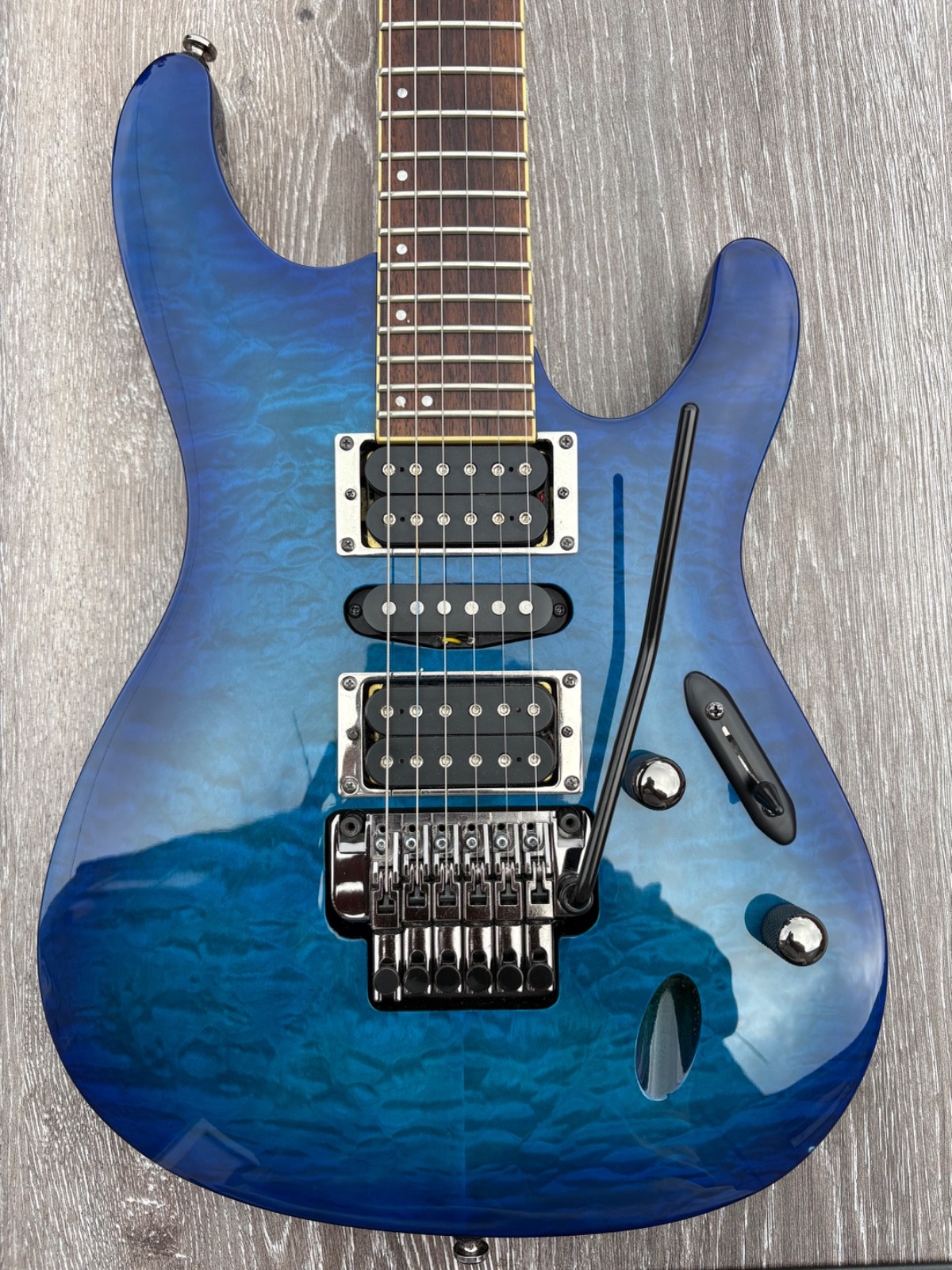 Ibanez S670QM-SPB in Sapphire Blue S-Series Guitar