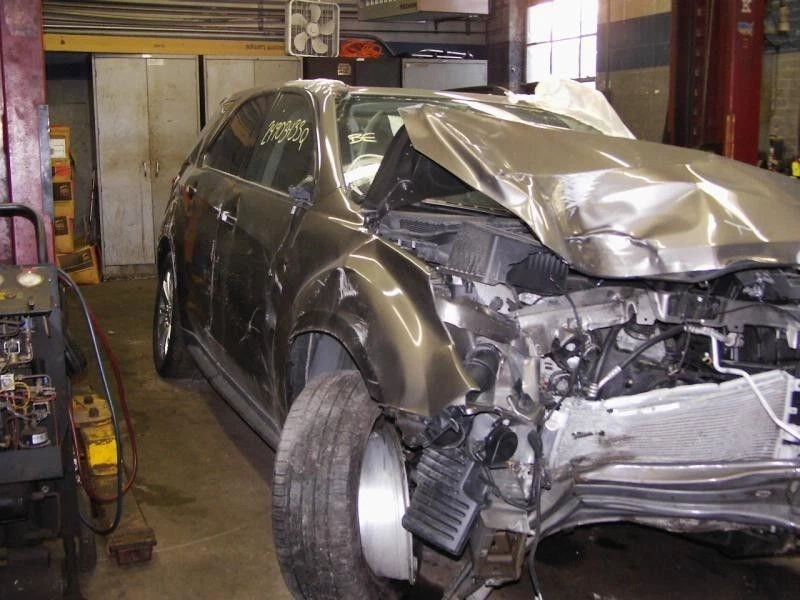 MOTOR LIMPIAPARABRISAS TRASERO GMC TERRAIN Foto 4 de 4