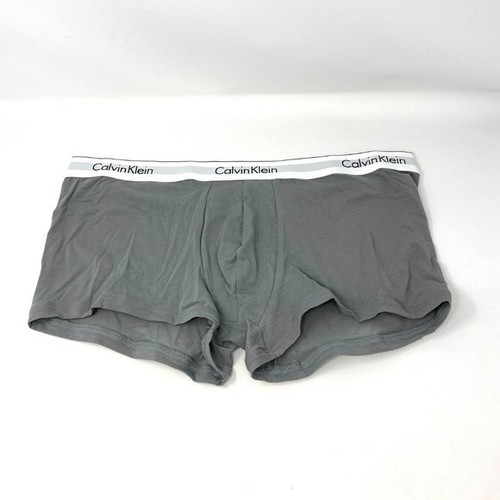 Calvin Klein Men's Size 3-PACK Low Trunk in Blue, Pewter, & Red, Style NB1085901 - Picture 3 of 6