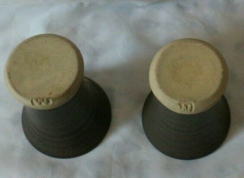 two wax resist studio pottery vases - Picture 4 of 4