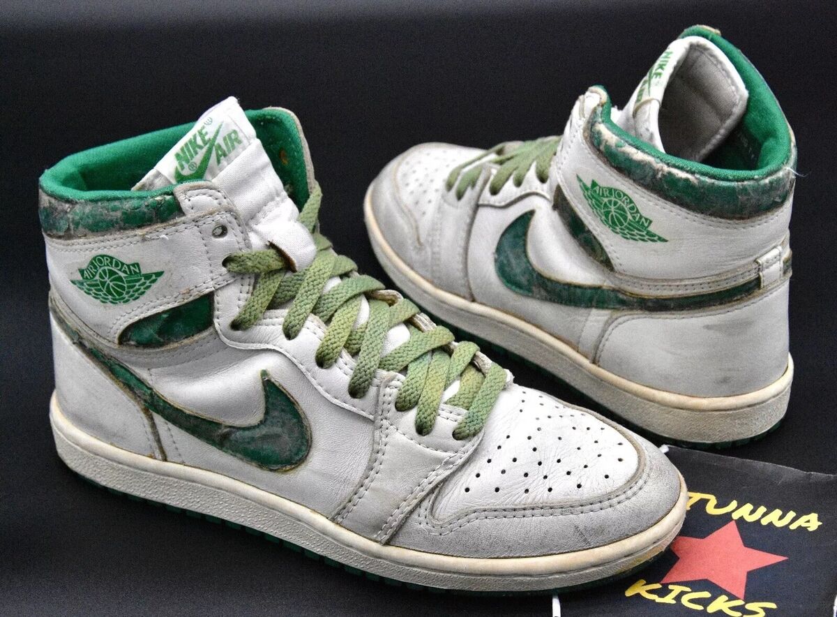 ULTRA RARE🦄 1985 Nike Air Jordan 1 GREEN METALLIC size 8 ULTRA RARE🦄 1985 Nike Air Jordan 1 GREEN METALLIC size 8