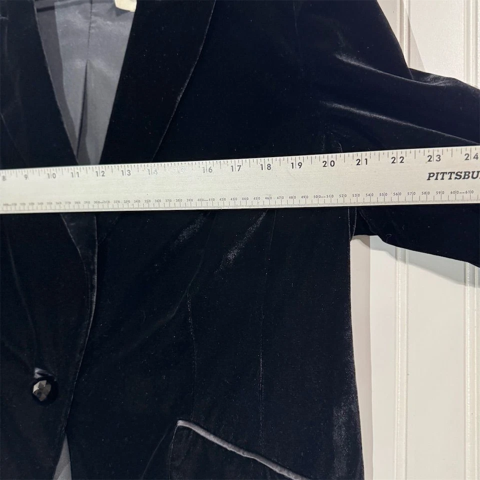 Blazer Max Mara veludo preto mistura de seda vintage botão único feito na Itália Lux - Imagem 4 de 4