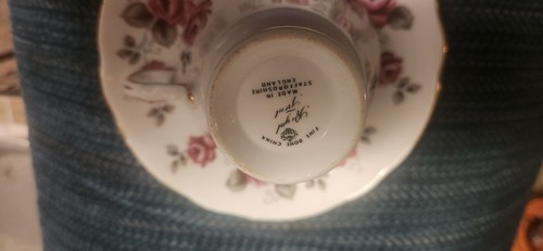 Tazza da tè e piattino vintage Royal Trent Fine Bone China rose rosa - Foto 2 di 3