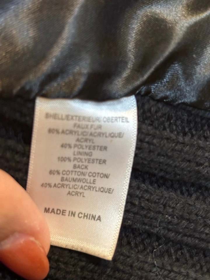 Женский жилет Adrianna Papell Цвет черный Искусственный мех Длинная линия Размер 1X Plus - Изображение 3 из 4