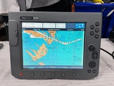 Raymarine C120 Classic Chartplotter 1