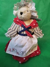 Muffy VanderBear. Abearicana: “Stars and Stripes Furever” Beartsy Ross