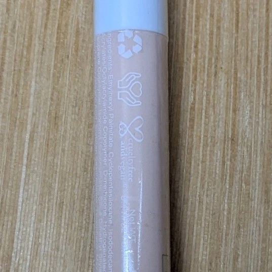 M2U NYC Eye Primer Cruelty Free Vegan Makeup Base Smooth Finish - Image 3 of 4