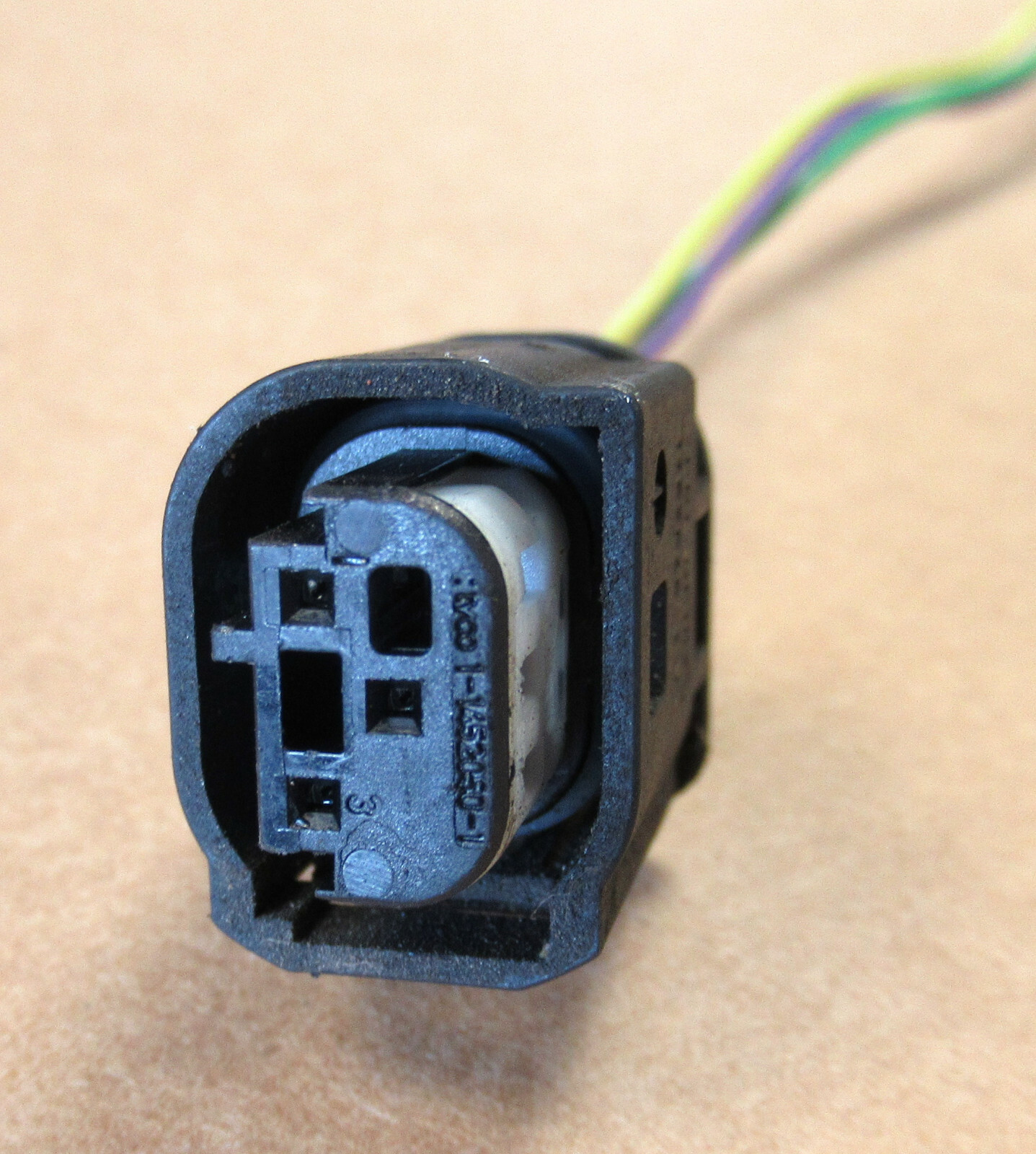 MINI Power Steering Pump Wiring Cut Plug for R50 R52 R53 One / Cooper