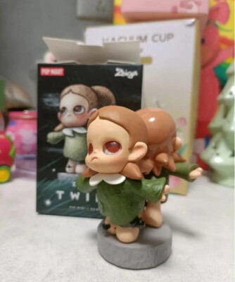 よしくんPOPMART 2点 POP MART x ZSIGA TWIN Series Obsession Mini Figure Toy