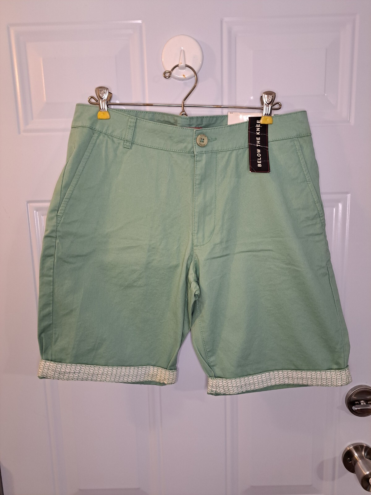 Guess Chino Shorts Mens Size  32 Mint Green Flip Hem Preppy Retro 90's NWT
