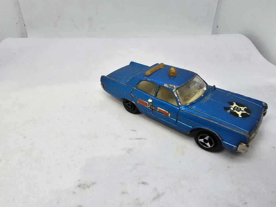 MAJORETTE PONTIAC POLICE CAR BLUE COLOURED WIDE 3 SPOKE WHEELS 1/70th SCALE — 第 3/4 张图片