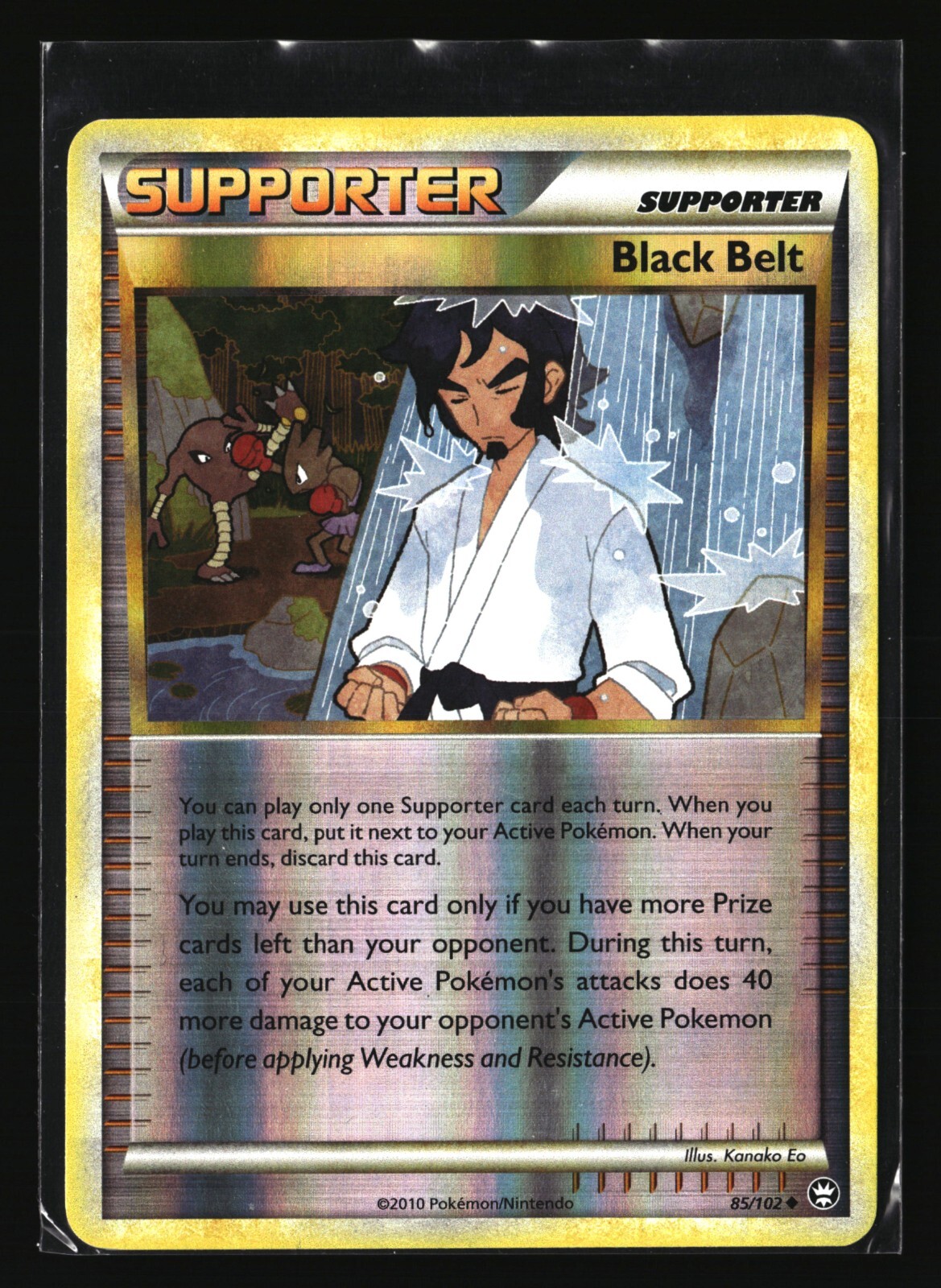 Pokemon BLACK BELT 85/102 Reverse Holo (2010 Triumphant) LP/Light Play