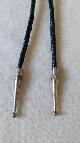 Red Stone Bolo Tie - Wedding Necklace - Western Cowboy- 40" Leather Rope - Picture 6 of 9