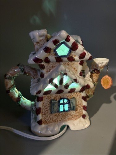 Vtg Lighted Teapot Snowman Christmas House Lamp Christmas Decor Electric - Picture 4 of 8