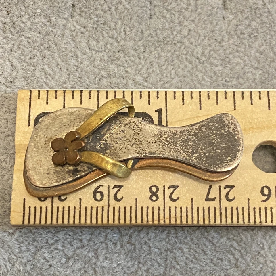 Sandalias colgantes florales tono cobre plateado de gran alcance Foto 4 de 4