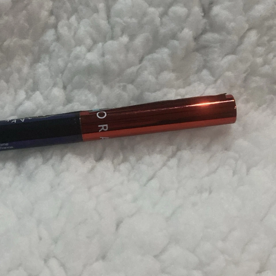 🫠 Delineador de ojos Sephora 12H efectos especiales en azul celeste *Agotado* Foto 2 de 4