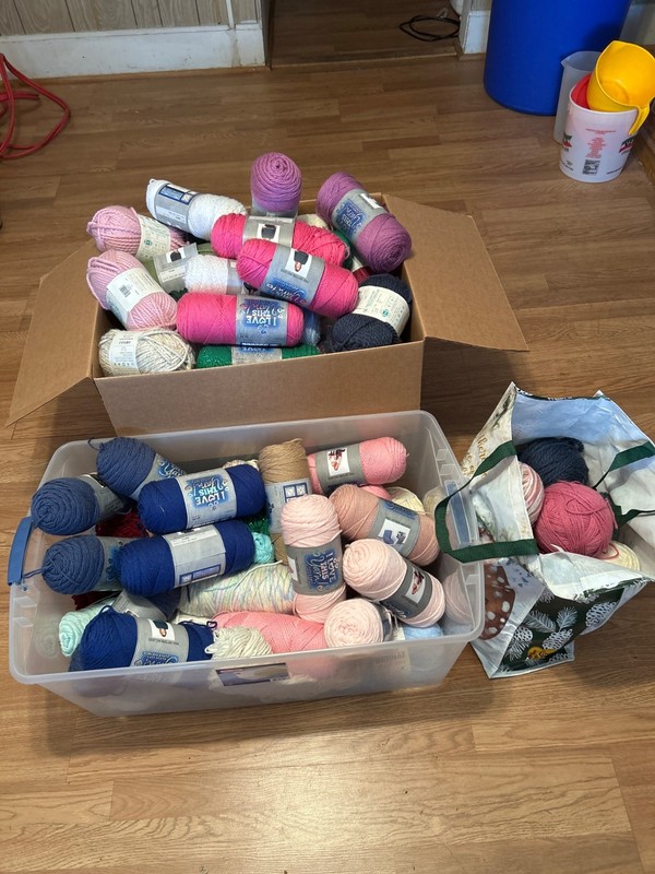 NO SHIPPING/ PICK UP ONLY,   Massive Very Large Yarn Lot Collection