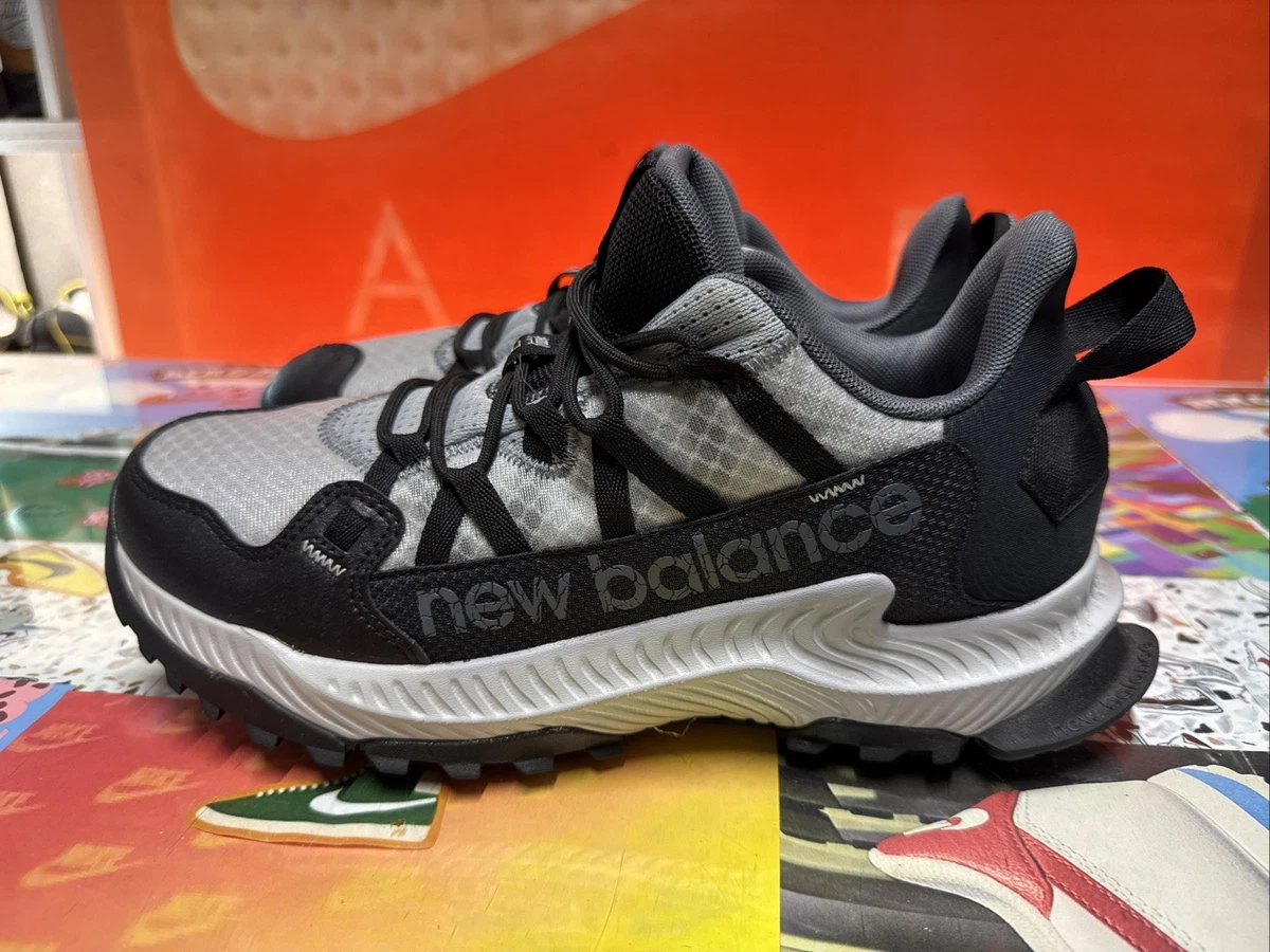 New‎ Balance Men\'s Shando MTSHALK Black Lead Dynasoft Trail Running Shoes 7.5 Amazon.com | New Balance Men main image 3