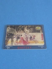 WAYNE GRETZKY -  1997-98 UPPER DECK DIAMOND VISION CARD