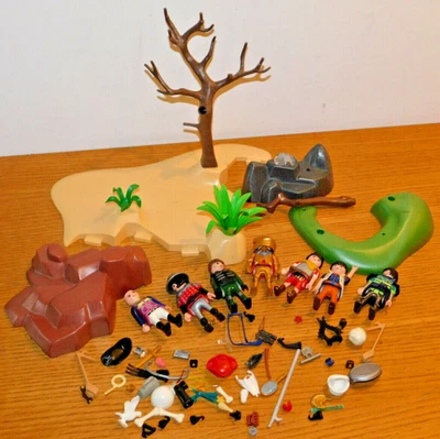 LOT PIECES PLAYMOBIL geobra ARBRE desert PERSONNAGE rocher CHEVALIER decors ARME - Photo 1/4