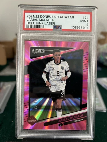 2021-22 Donruss Road to Qatar Jamal Musiala Holo Pink Laser /25 #74  PSA 9
