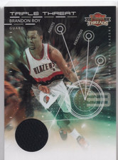 2010-11 Panini Threads - Brandon Roy - Triple Threat Materials 290/399 #9 Jersey