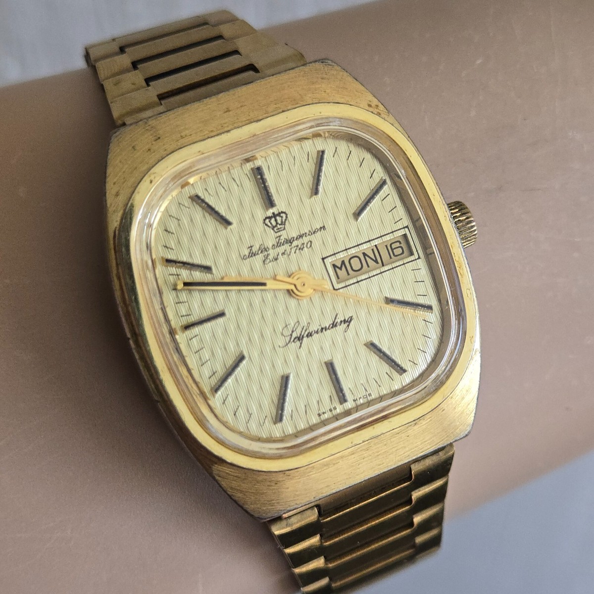 Vintage JULES JURGENSEN men's automatic watch day/date Ronda 1239