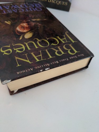 3 REDWALL Brian Jacques, Pearls of Lutra, Salamandastron, Outcast of Redwall - Picture 3 of 4