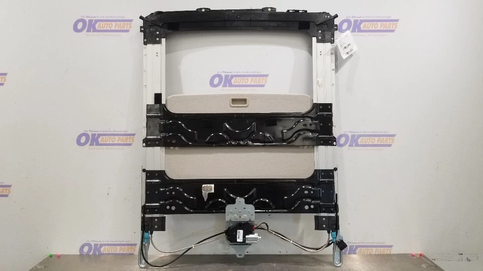 08 CHEVY TRAILBLAZER SS SUNROOF MOON ROOF TRACK ASSEMBLY Foto 2 de 4