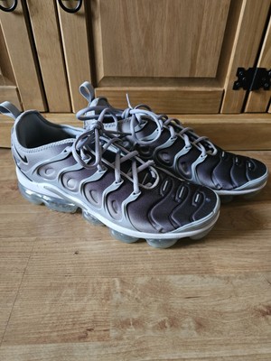 vapormax tn plus grey