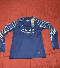 Paris Saint Germain 2025/2026 fourth kit long sleeve, size medium