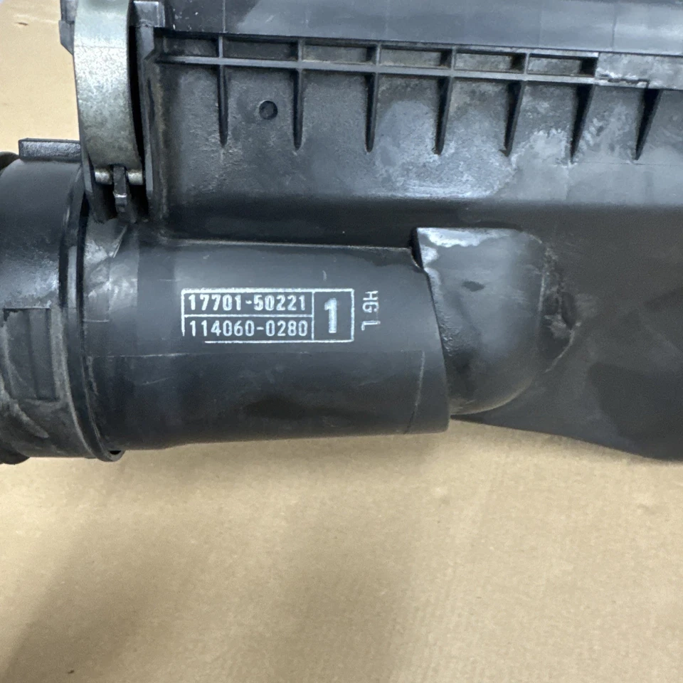 2006 2007 2008 年 2009 年雷克萨斯 GX470 原始设备制造商空气净化器带管 4.7 升 — 第 2/4 张图片