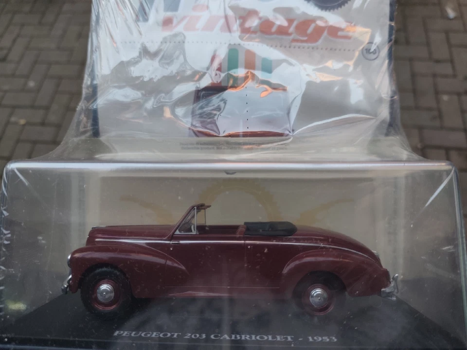 AUTO VINTAGE EUROPE COLLECTION  N.#100 PEUGEOT 203 CABRIOLET (1953) 1:24 - Immagine 4 di 4