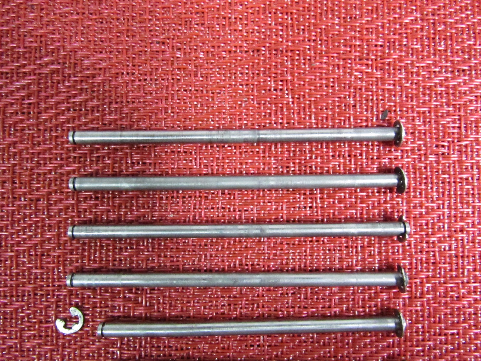 Traxxas T-Maxx E-Maxx Titanium Hinge Pin Set Of 8. RC Monster Truck Parts #1395