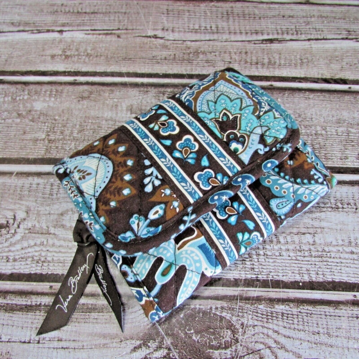 値下げしました 未使用品　Vera Bradley 幾何学模様 長財布 ネイビー Vintage Vera Bradley JAVA BLUE Trifold WALLET | eBay