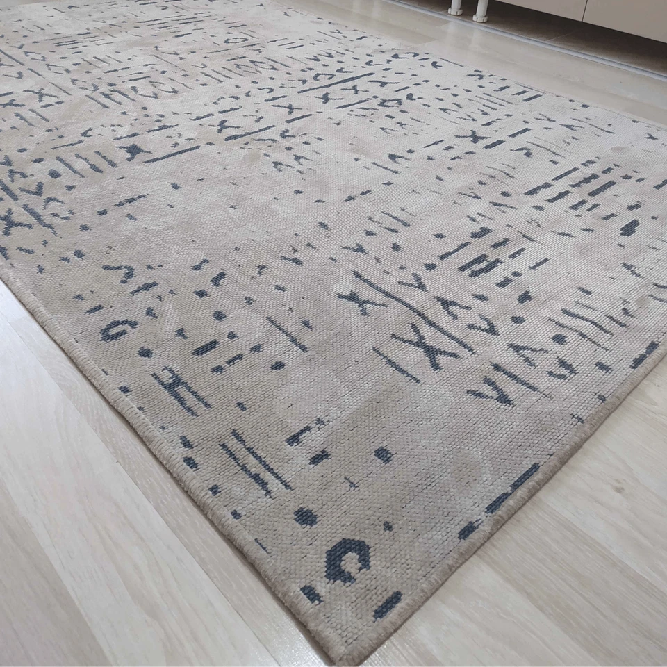 Alfombra Visón Estampado Escandinavo, Alfombra Tejida Viscosa con Base Antideslizante Foto 2 de 4