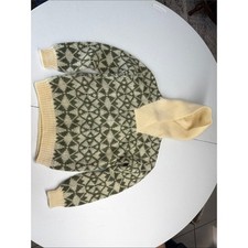 Fairfield Vintage Knitted Wool Hooded Sweater D26