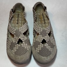 Skechers Women  s Taupe Savor Entice Relaxed Fit Woven Slip Ons, size 8, GUC