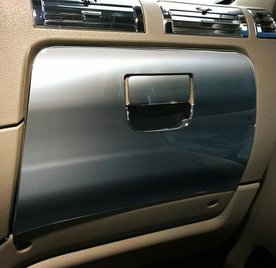 Freightliner Cascadia 2008 TO 2017 Chrome Plastic Glove Box Cover