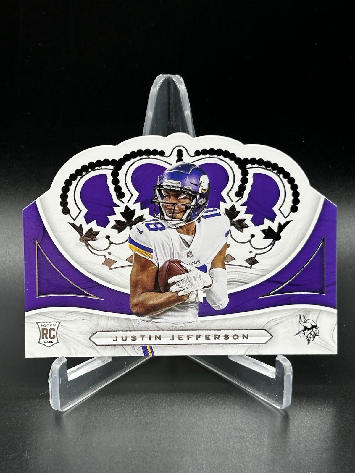 2020 Panini Chronicles - Crown Royale Justin Jefferson #CR-11 Rookie (RC)