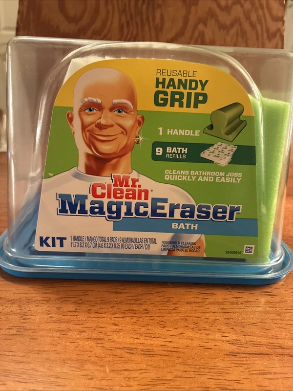 Mr. Clean Magic Eraser Bath Kit NEW Handy Grip & Six Refills Unopened Tub