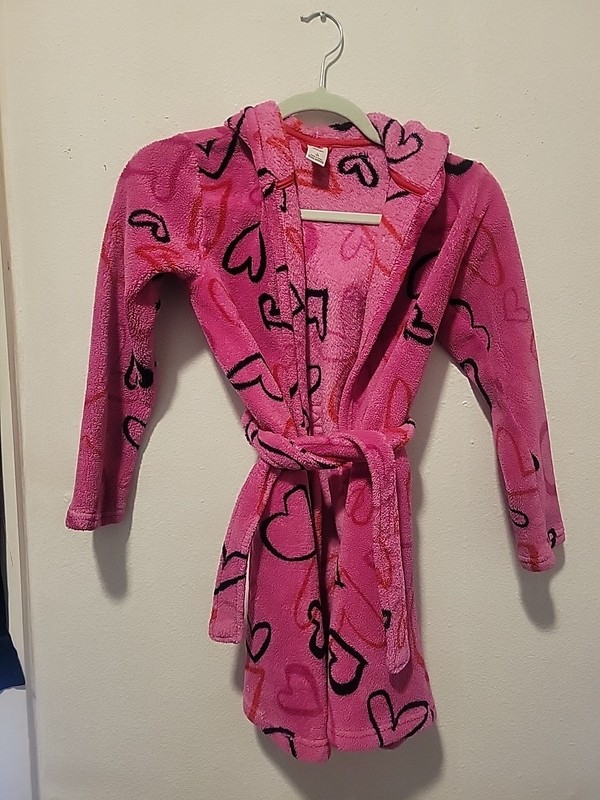 Total Girl Pink Heart Hooded Bath Robe Size 7/8
