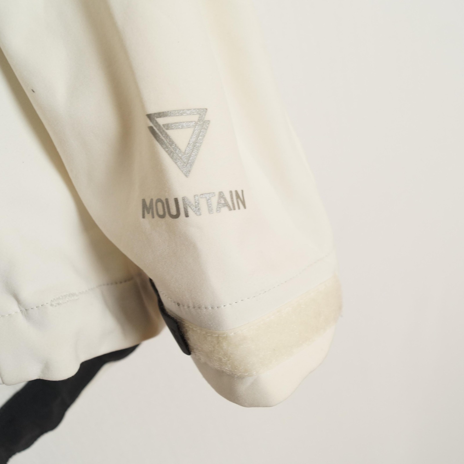 HELLY HANSEN Mountain Women's Softshell Jacket Si… - image 5