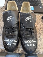 Phil Niekro Game Issued Cleats Braves HOF 97 Signed New York Yankees 318 Wins