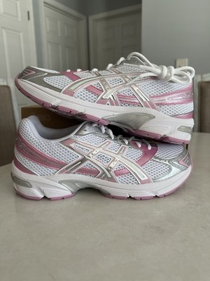 Ladies Fashion Women's 10w Sneakers Size 10W ASICS Gel-1130