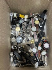 Orologio Uomo e Donna Set 112 Pezzi Vari Stili Grigio Accessori Dal Giappone