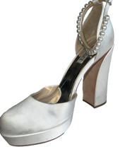 Badgley Mischka Bridal Felixa Pearl Ankle Strap 5  Platforms Size 9 See Photos