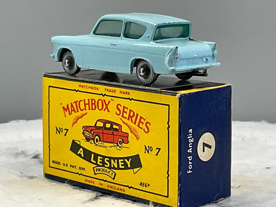 Vintage Moko Matchbox #7B Ford Anglia 1961,S.P.W N,Mint in “C”box all original. - Image 2 of 4